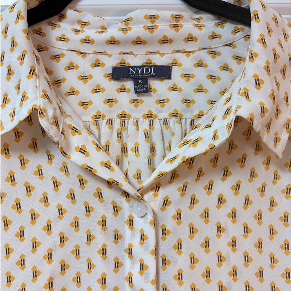 NYDJ White and Yellow Geometric Button Down Shirt - Picture 6 of 6